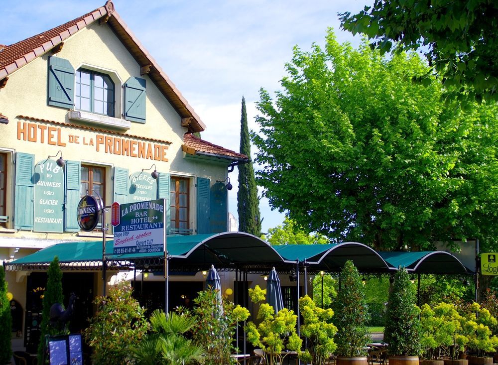 Hotel Restaurant La Promenade Gourdon-en-quercy Exterior foto